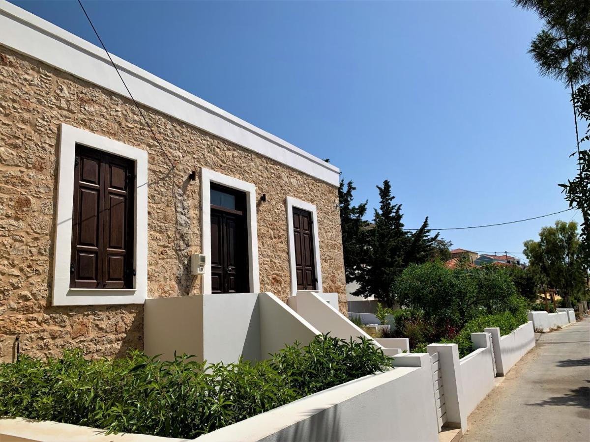 Villa Miranda Chalki Town Bagian luar foto