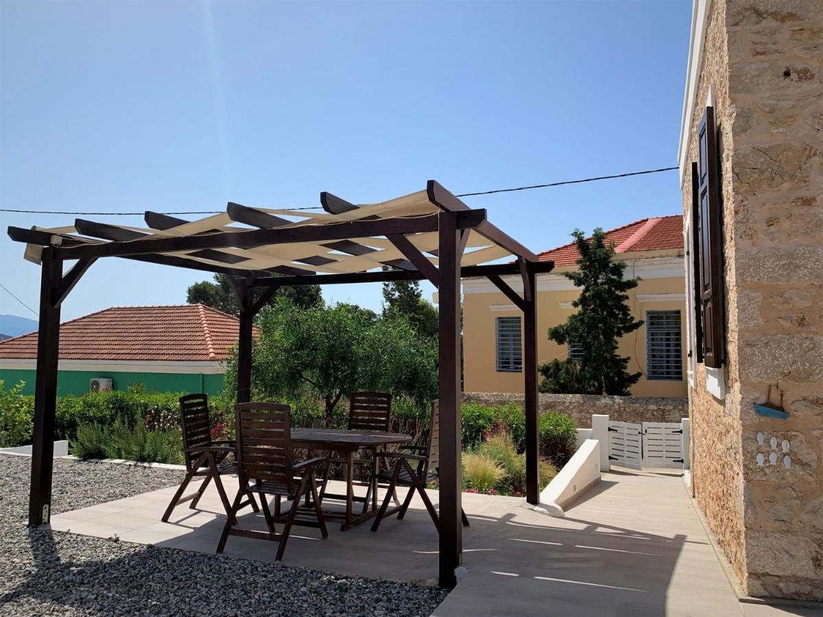Villa Miranda Chalki Town Bagian luar foto
